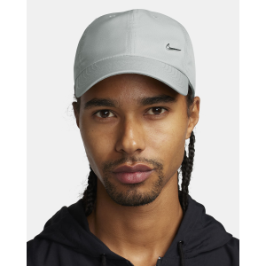 Nike Dri-FIT Club Cappello essenziale con Swoosh in metallo  ADULTO UNISEX